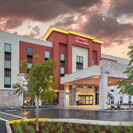 Hampton Inn & Suites Santa Maria מראה חיצוני תמונה