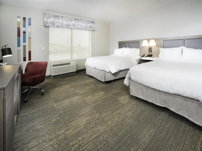 Hampton Inn & Suites Santa Maria מראה חיצוני תמונה