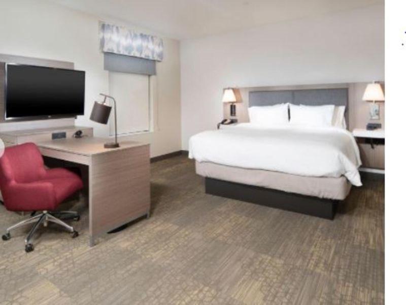 Hampton Inn & Suites Santa Maria מראה חיצוני תמונה