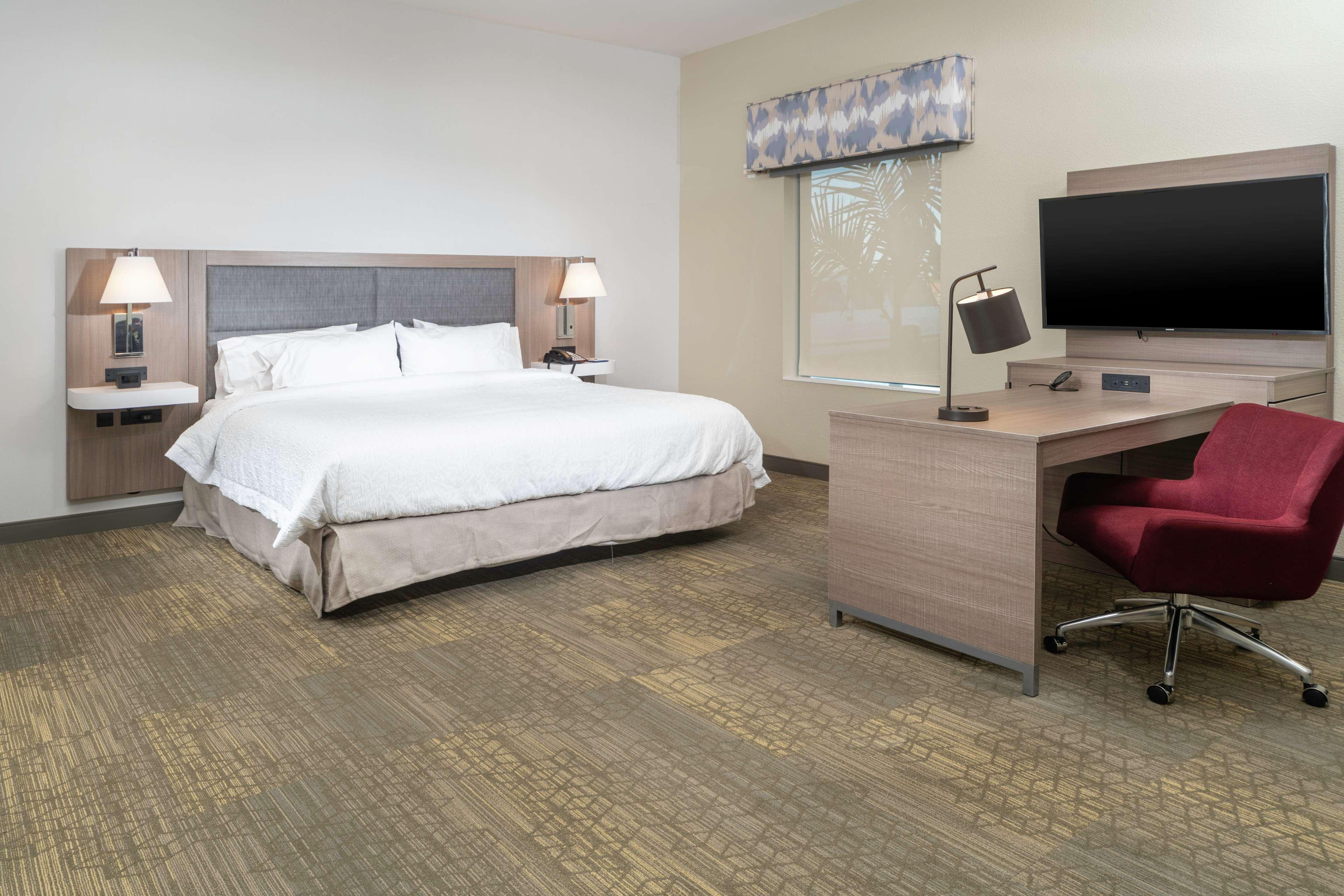 Hampton Inn & Suites Santa Maria מראה חיצוני תמונה