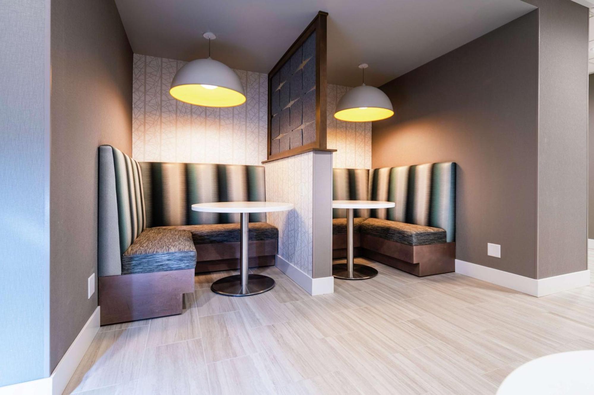Hampton Inn & Suites Santa Maria מראה חיצוני תמונה